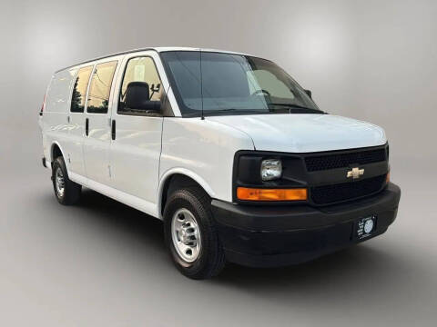 2017 Chevrolet Express 2500