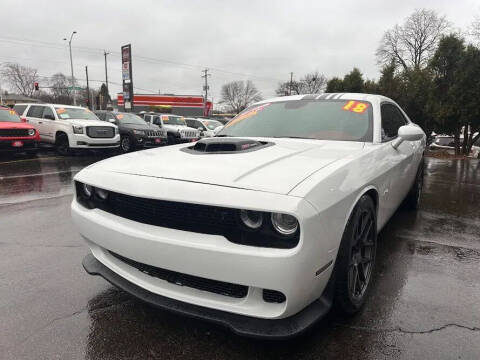 2018 Dodge Challenger 392 HEMI Scat Pack Shaker