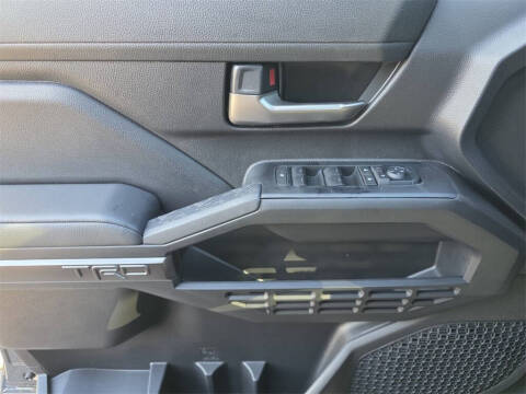 2025 Toyota Tacoma TRD Off-Road HV