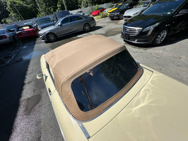 1982 Alfa Romeo Spider Veloce