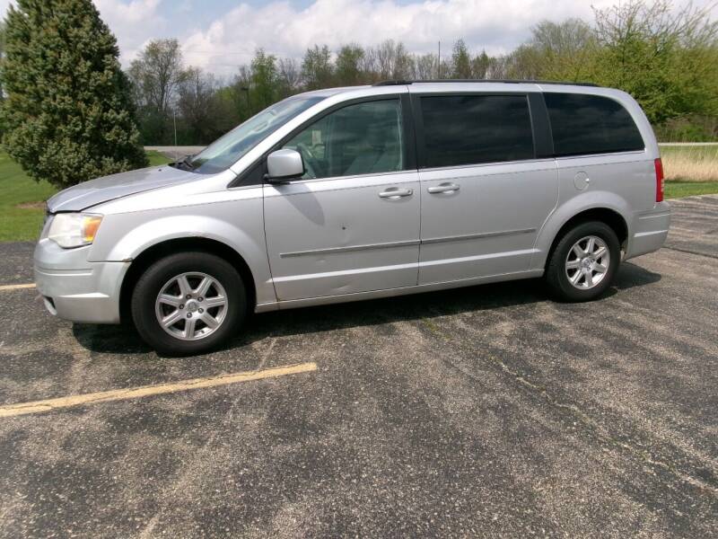 2010 Chrysler Town and Country for sale at Crossroads Used Cars Inc. in Tremont IL