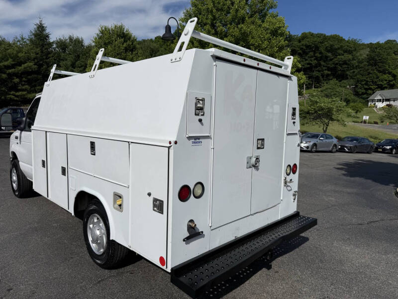 2014 Ford E-Series E-350 SD