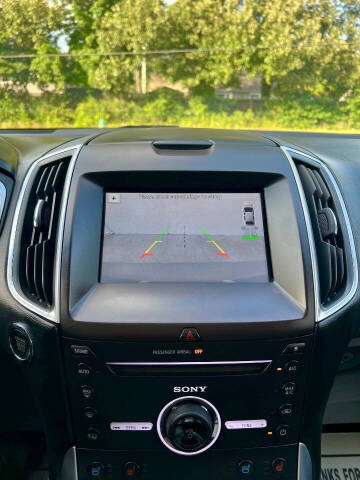 2016 Ford Edge Titanium