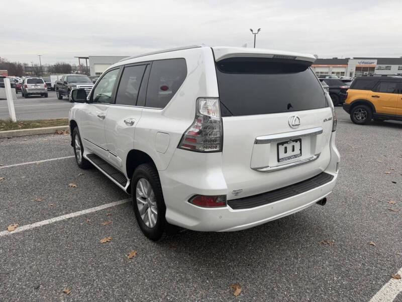 2017 Lexus GX 460