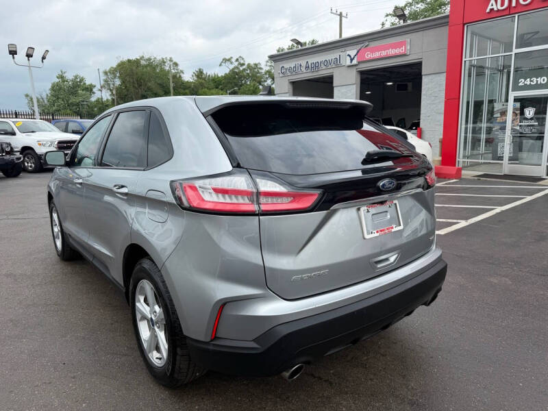 2020 Ford Edge SE