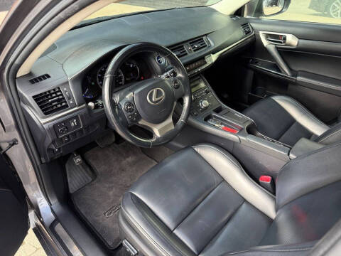 2014 Lexus CT 200h