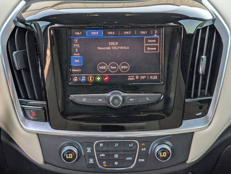 2022 Chevrolet Traverse LS