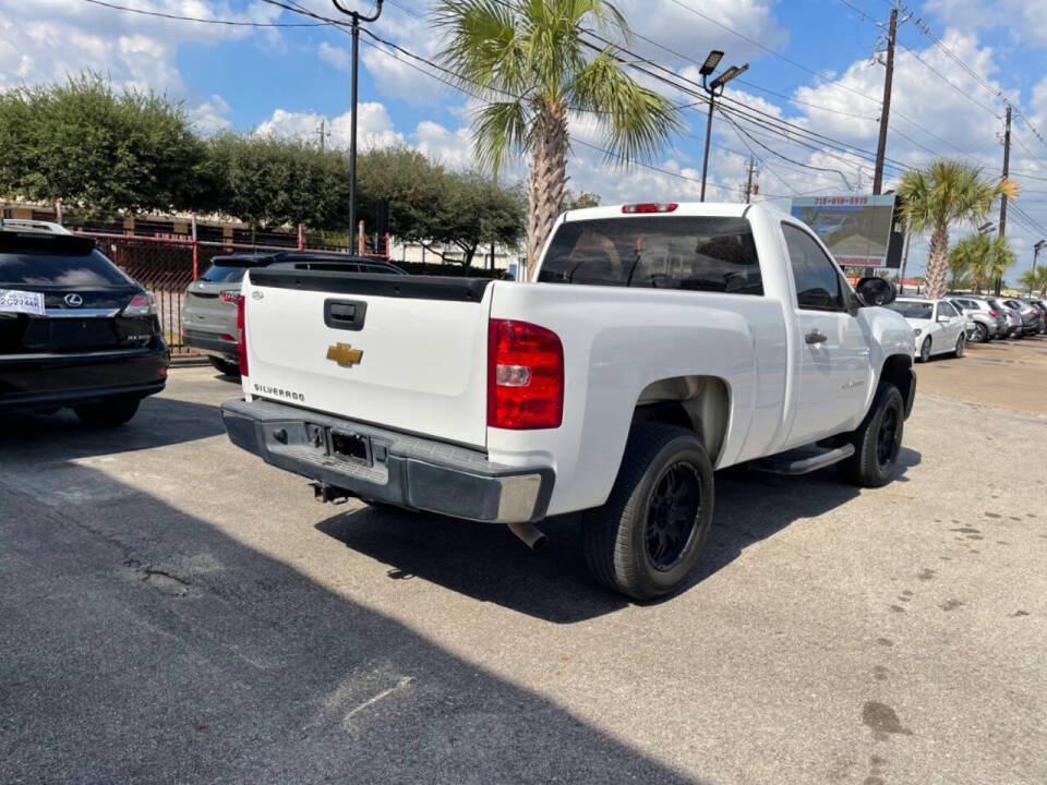 2013 Chevrolet Silverado 1500 for sale at SMART CHOICE AUTO in Pasadena, TX