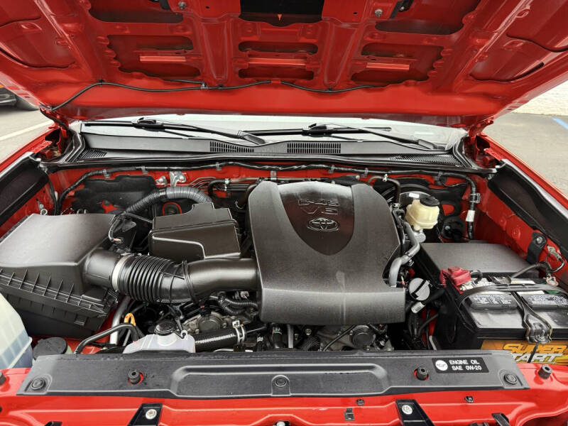 2017 Toyota Tacoma TRD Sport