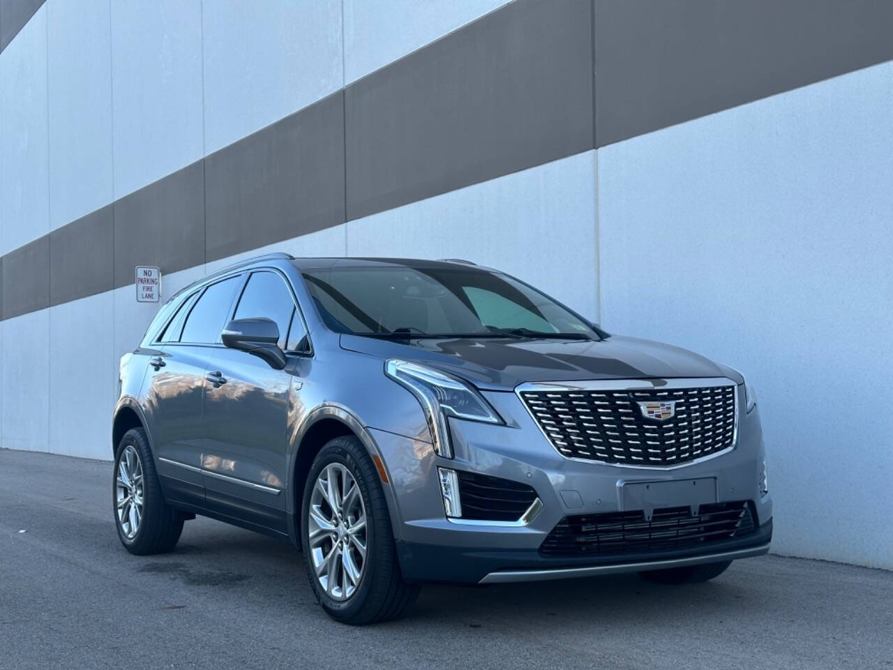 2020 Cadillac XT5 for sale at Phoenix Motor Co in Romulus, MI