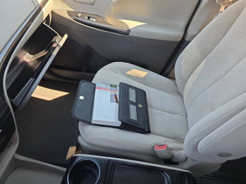 2014 Toyota Sienna