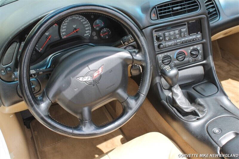 1999 Chevrolet Corvette 39