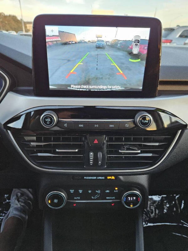 2020 Ford Escape Hybrid SE Sport