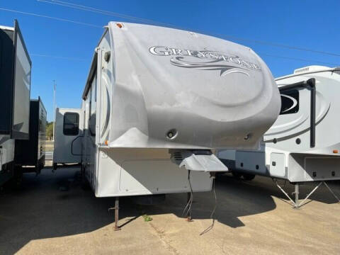 2011 Heartland Greystone 33QS