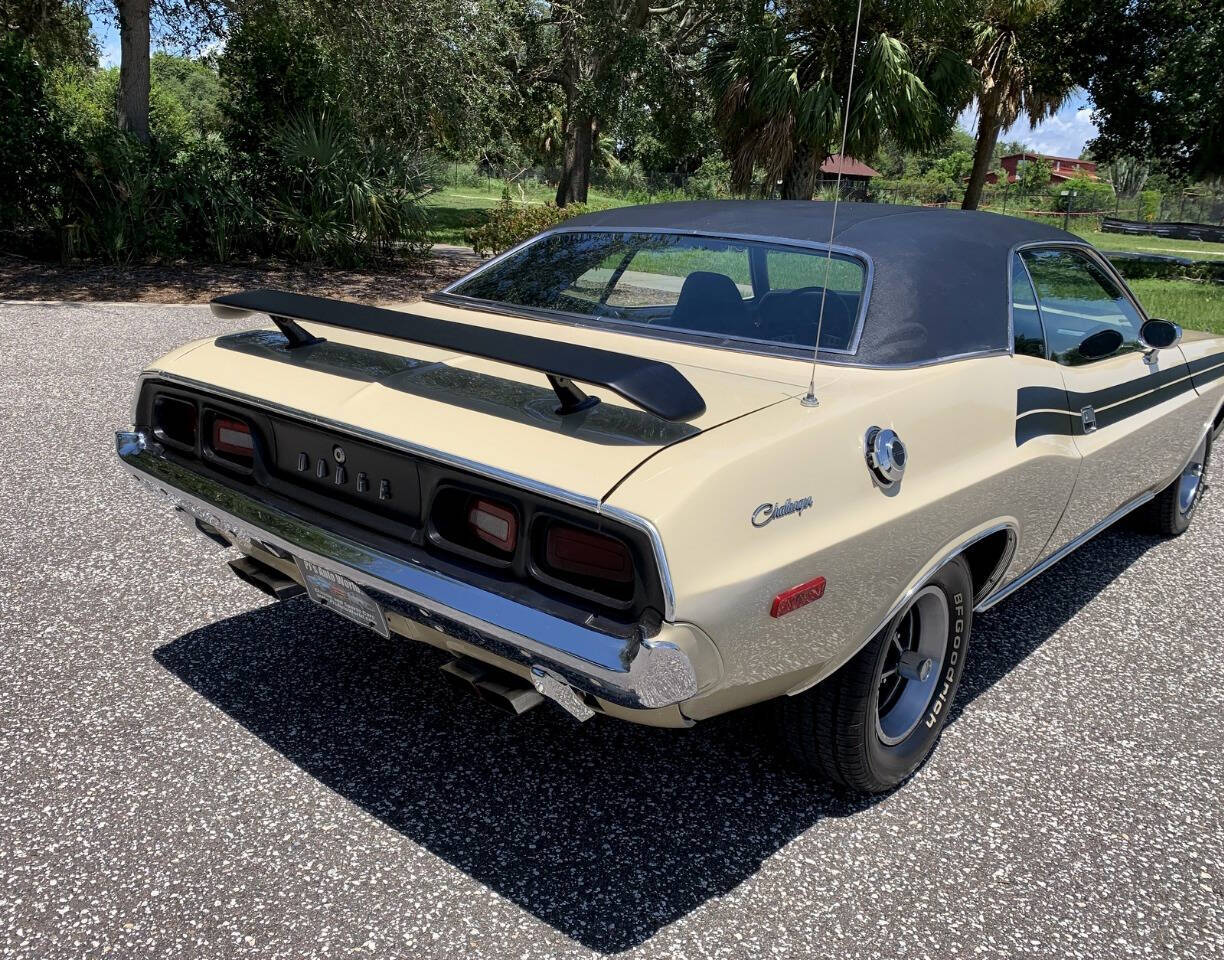 1973 Dodge Challenger 29