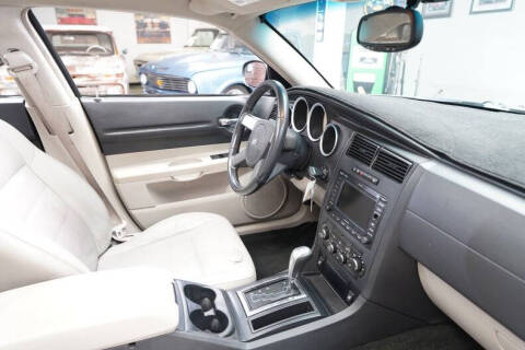 2005 Dodge Magnum RT