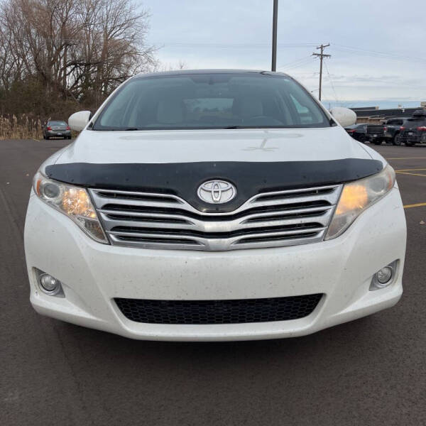 2011 Toyota Venza Base's photo