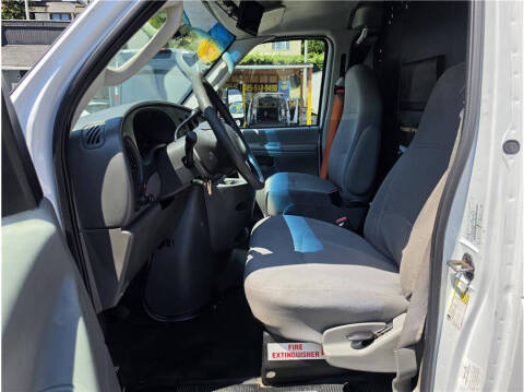 2007 Ford E-Series E-250