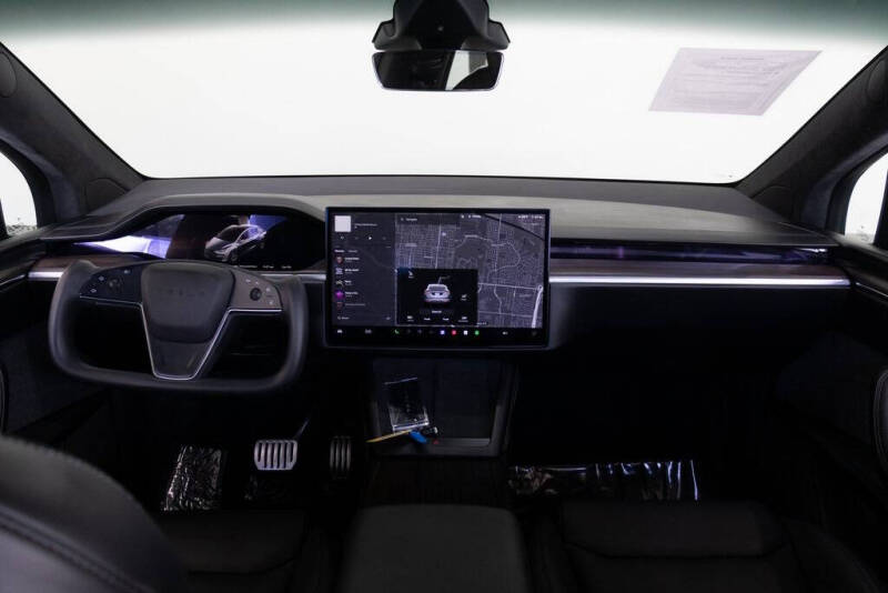 2023 Tesla Model X Standard Range