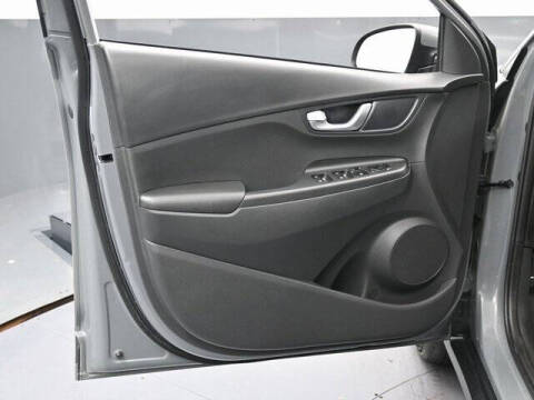 2023 Hyundai Kona Electric SE