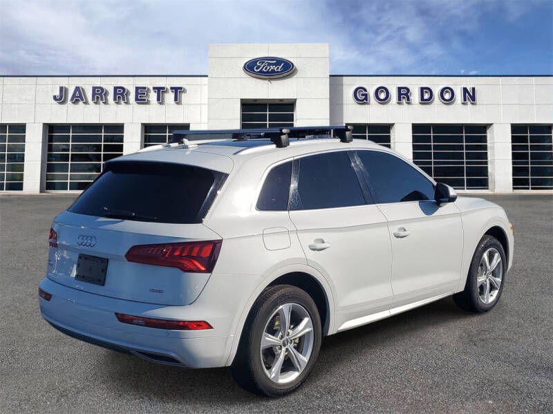 2020 Audi Q5 quattro Premium Plus 45 TFSI