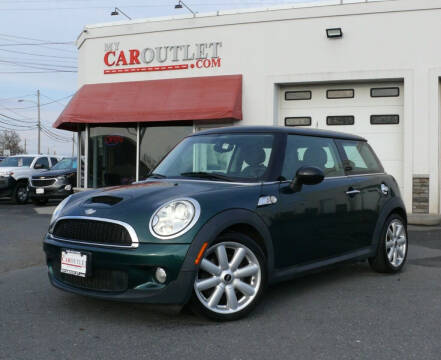 2009 MINI Cooper for sale at MY CAR OUTLET in Mount Crawford VA