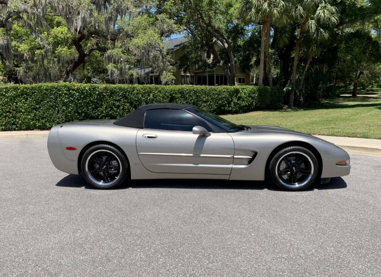 1998 Chevrolet Corvette 31