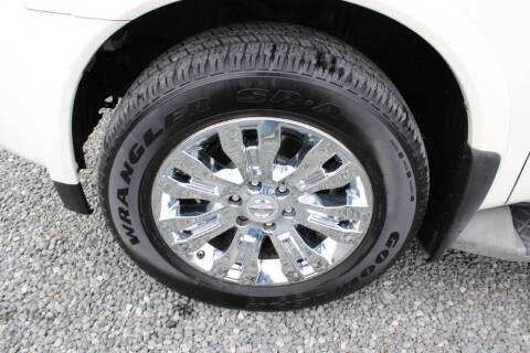 2015 Nissan Armada Platinum