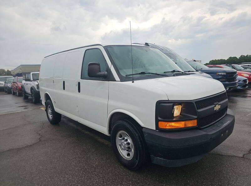 2017 Chevrolet Express 2500