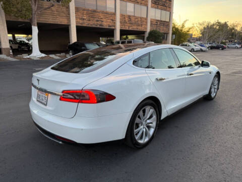 2014 Tesla Model S 85