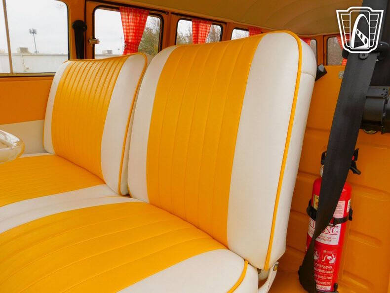 1975 Volkswagen Type 2