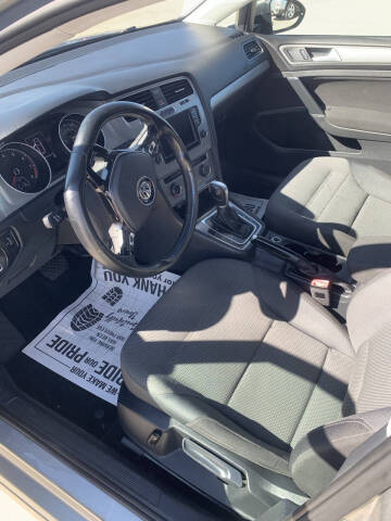 2016 Volkswagen Golf SportWagen TSI S