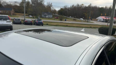 2012 Hyundai Genesis