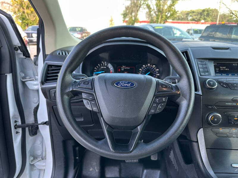 2017 Ford Edge SE