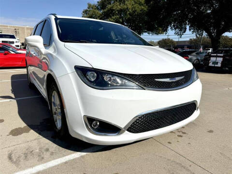2020 Chrysler Pacifica Touring L