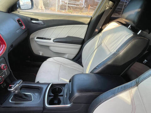 2016 Dodge Charger SXT