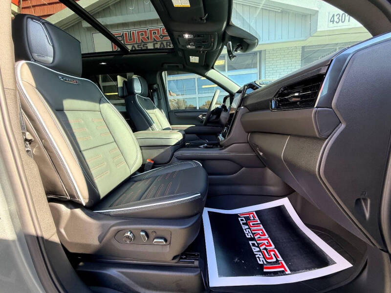 2025 GMC Yukon AT4 Ultimate