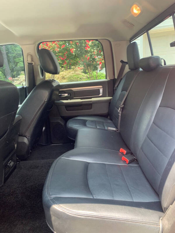 2019 RAM 1500 Classic SLT