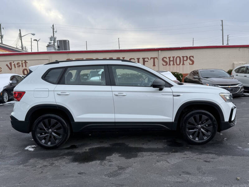 2024 Volkswagen Taos S