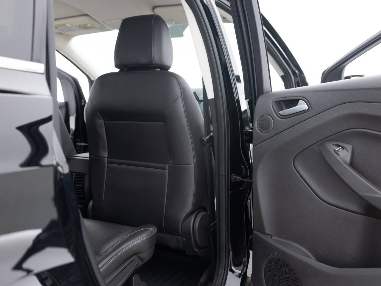 Used Car 2016 Ford Escape  Se 4dr Suv For Sale Under $10,000 In Coal City, Illinois