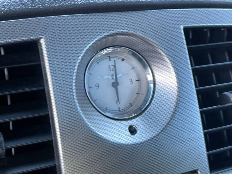 2006 Chrysler 300 SRT-8