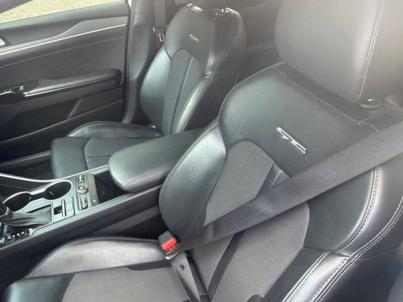 2022 Kia K5