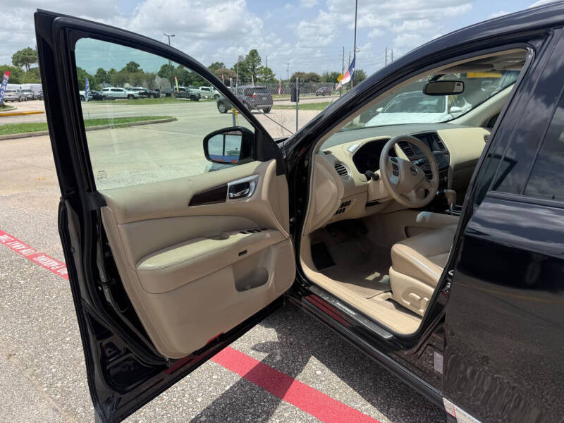 2013 Nissan Pathfinder SL