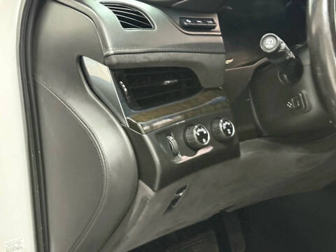 2019 Cadillac Escalade Platinum