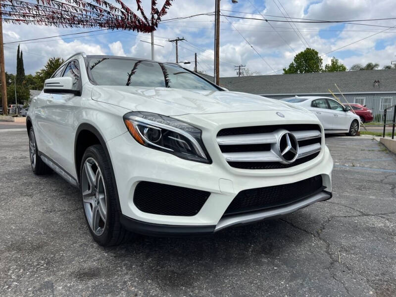 2015 Mercedes-Benz GLA for sale at Tristar Motors in Bell CA