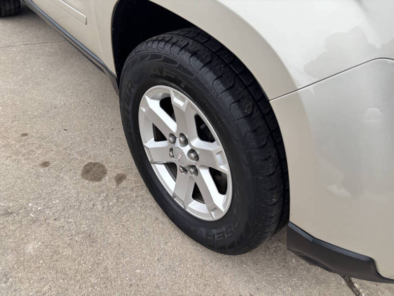 2015 GMC Acadia SLE-2