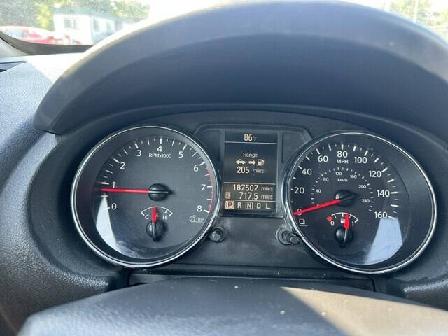 2012 Nissan Rogue S