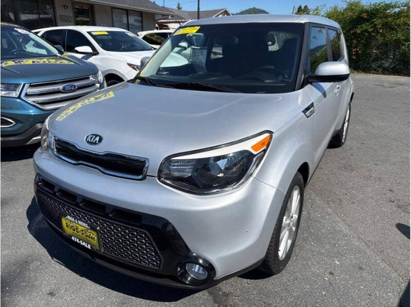 2016 Kia Soul +