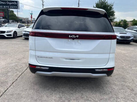 2022 Kia Carnival
