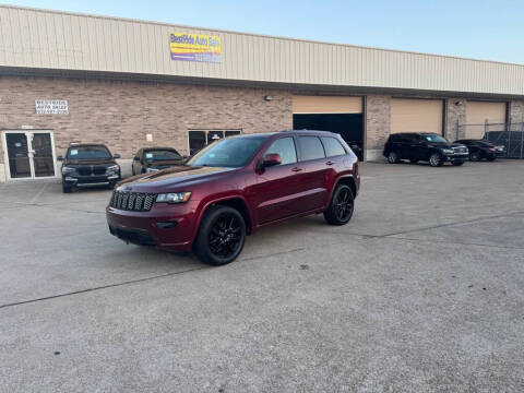 2017 Jeep Grand Cherokee Laredo